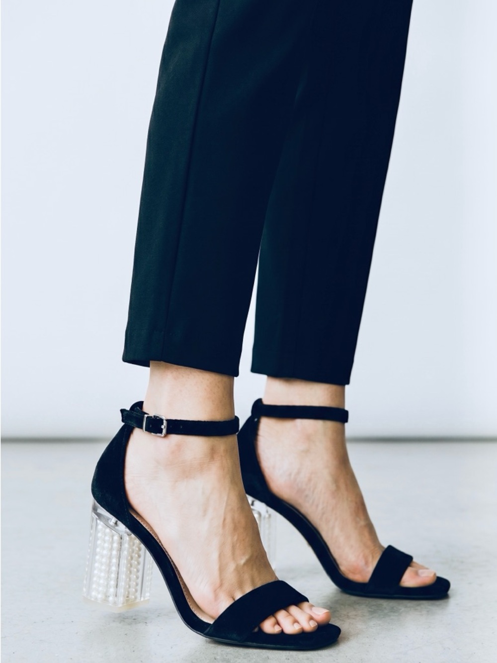 Mix No. 6 Cregan Black Velvet Lucite Pearl Heels - Picture 3 of 11